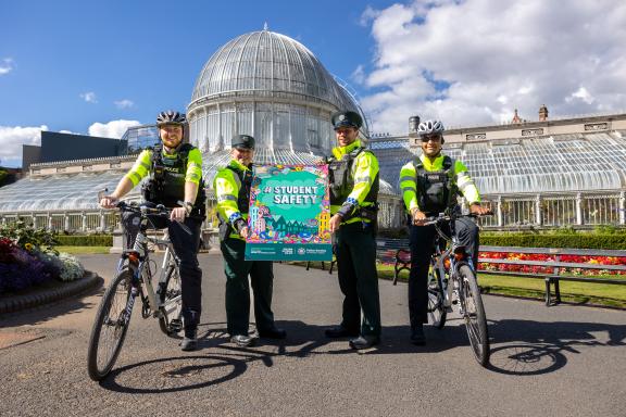 Officers from South Belfast Neighbourhood Policing Team at the launch of the Student Safety Campaign.  The campaign aims to encourage safe and respectful behaviour and provide an opportunity for students to learn more about their local police.
