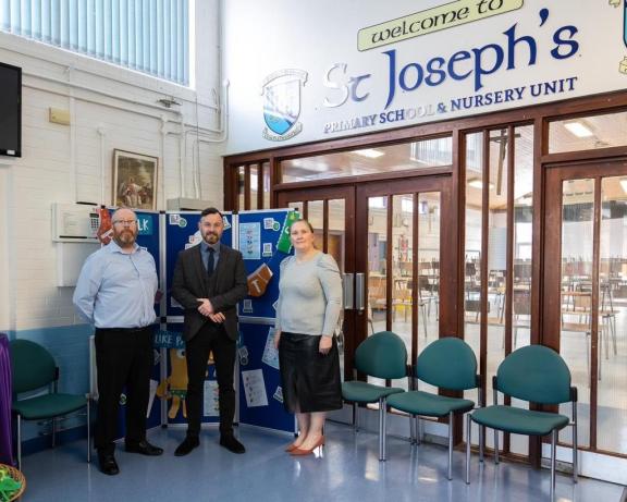 L-R: Michael Kelly (Education Authority), Michael Doran (VP, St. Joseph’s Primary School), Detective Superintendent Lindsay Fisher 