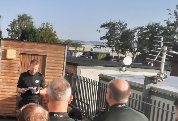 Briefing before the searches